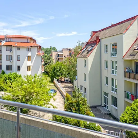 Apart-hotel Sun I 2*